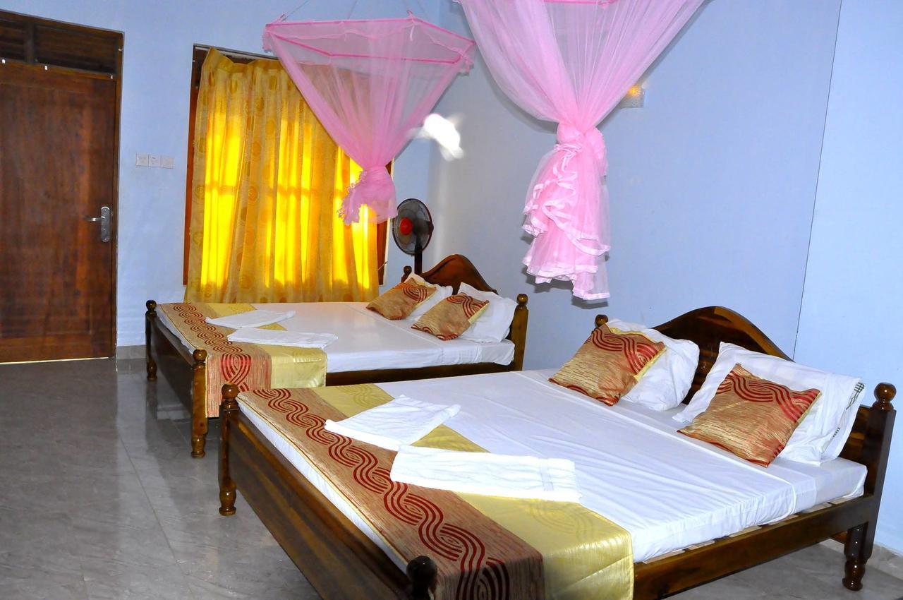 Layathraa Lake View Resort 丹不拉 外观 照片